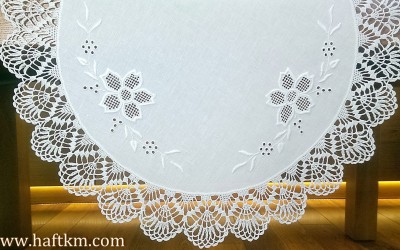 Ekskluzywna serweta z motywem kwiatowym