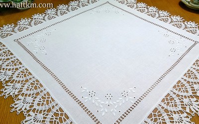 Elegancka serweta z haftem angielskim