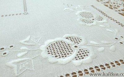 Piękna serweta  " Rosiczka "