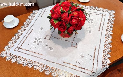 Ekskluzywna serweta  " Kwiaty toledo "