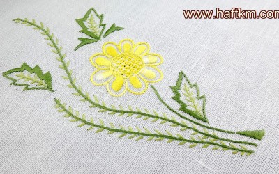 Śliczny bieżnik lniany " Żółta margaretka "