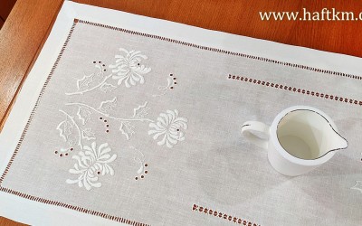 Piękny bieżnik  "Chryzantema"