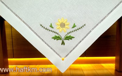 Piękna serweta, haft makowski " Margaretki  "