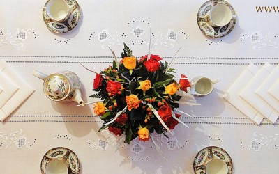 Ekskluzywny obrus " Różyczki toledo "