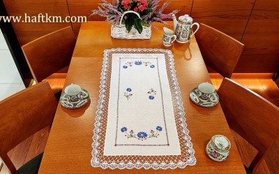 Uroczy bieżnik z motywem kaszubskim.