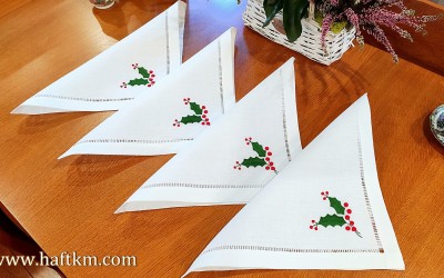 Ekskluzywne serwetki obiadowe " Ostrokrzew " 