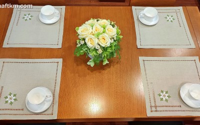 Ekskluzywne serwetki obiadowe " Gwiazdka Bożonarodzeniowa " 