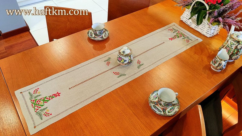 Uroczy bieżnik świąteczny " Choinka "