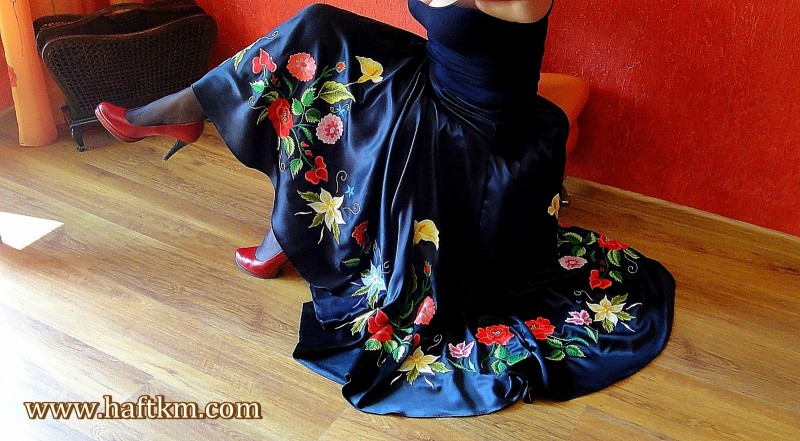 Spódnica - haft cieniowany.