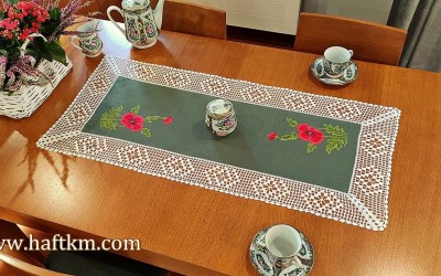 Ekskluzywny bieżnik z koronką " Maki "