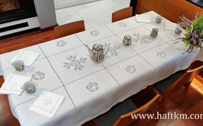 Ekskluzywny obrus  toledo " Róża makowska "