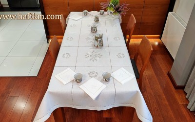 Ekskluzywny obrus  toledo " Róża makowska "