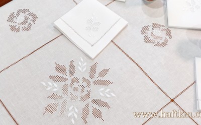 Ekskluzywny obrus  toledo " Róża makowska "