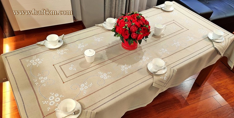 "Magia angielskiego haftu"