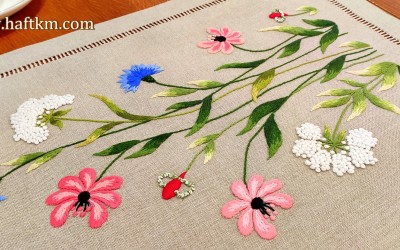 Ekskluzywny bieżnik, haft cieniowany. " Natura "