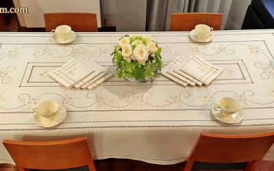 Obrus "Magia angielskiego haftu"