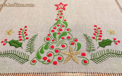Piekny bieżnik świąteczny " Choinka listki "