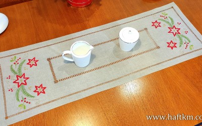 Uroczy bieżnik świąteczny 