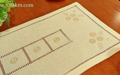 Bieżnik haft angielski " Kwiatuszki "