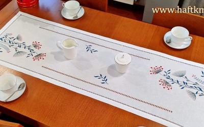 Przepiękny bieżnik " Modernistyczne dmuchawce "