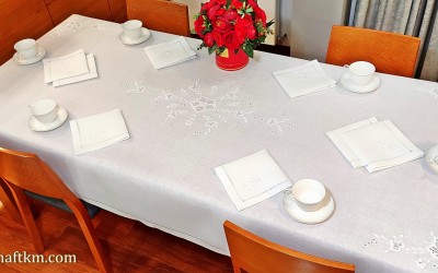 Ekskluzywny obrus " Róża makowska "