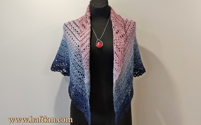 Chusta na szydełku ombre.