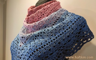 Chusta na szydełku ombre.