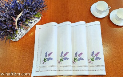 Piękne serwetki obiadowe " Lawenda "