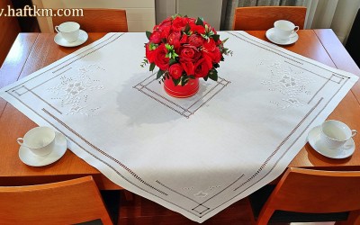  Lniana serweta, ręcznie haftowana  