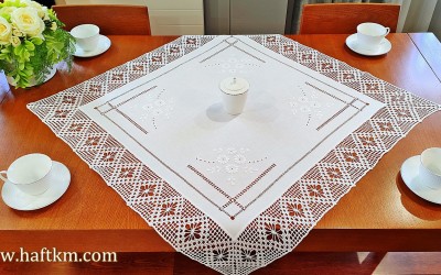 Wyjątkowa serweta lniana z haftem angielskim