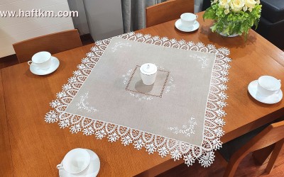 Elegancka serweta z haftem angielskim