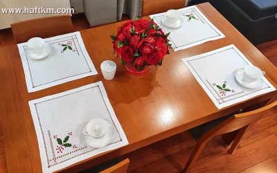 Ekskluzywne serwetki obiadowe " Ostrokrzew " 