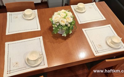 Lniane serwetki obiadowe.