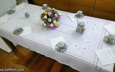 Ekskluzywny obrus z przepięknym wzorem  " Jaskra makowska "