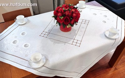 Ekskluzywna serweta ręcznie haftowana " Jaskra "