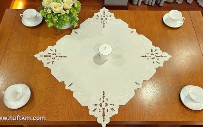 Serweta haft richelieu.