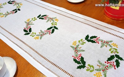 Bieżnik z motywem świątecznym " wianek"