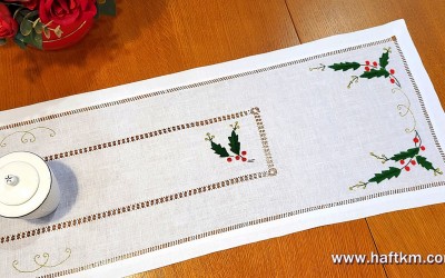 Bieżnik świąteczny " Ostrokrzew "