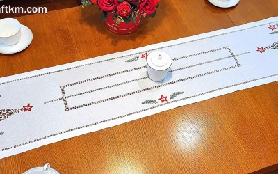 Bieżnik świąteczny " Choinka listki "