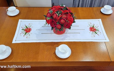  Bieżnik ręcznie haftowany " Gwiazda Betlejemska"