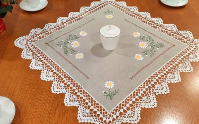 Elegancka serweta " Margerytki "