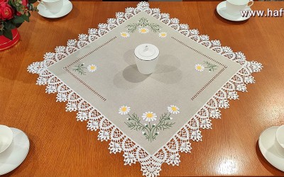Elegancka serweta " Margerytki "