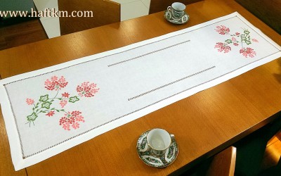 Ekskluzywny bieżnik "Pelargonia"