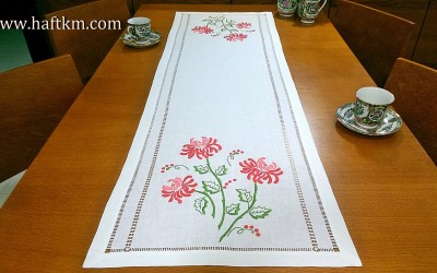 Piękny bieżnik "Chryzantema"