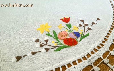 Ekskluzywna serweta " Wielkanocne bazie"