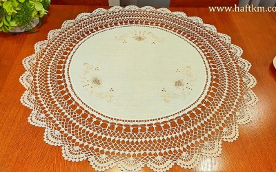 Piekny obrus " Różyczki toledo "